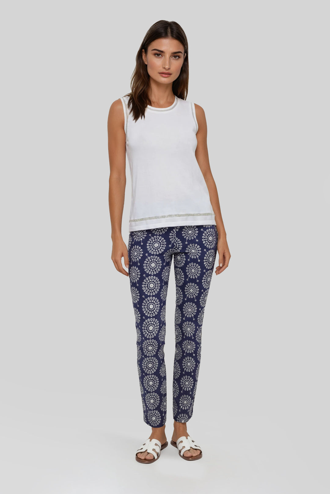 Jules Clean Pull On Pant Coastal Embroidery XS / Coastal Embroidery