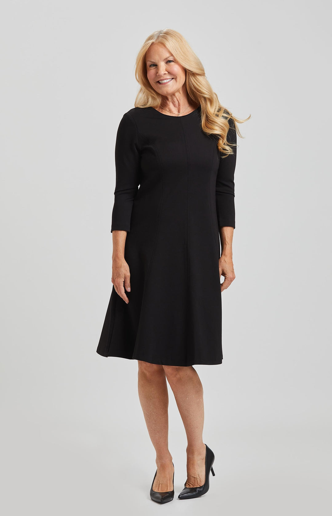 ワンピース Off-White Woman Dress Black OWHI090S23KNI001 1045 Fatal Cut Out Dress | Wolford United States