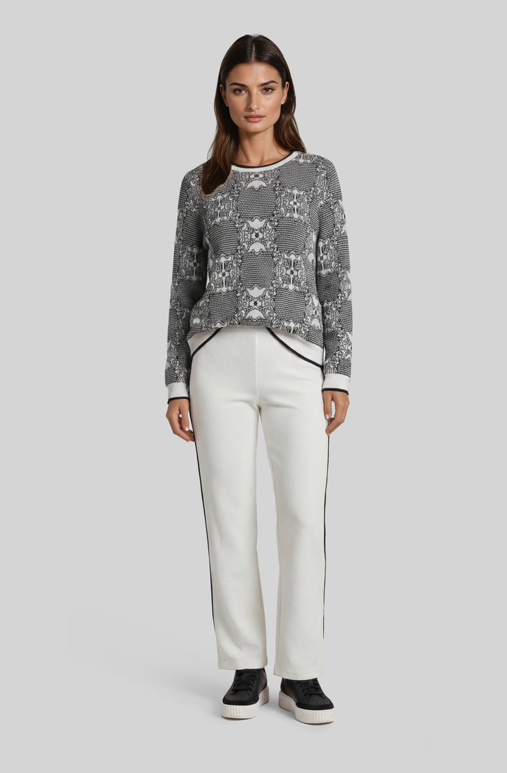 Medallion Jacquard Long Sleeve Crew