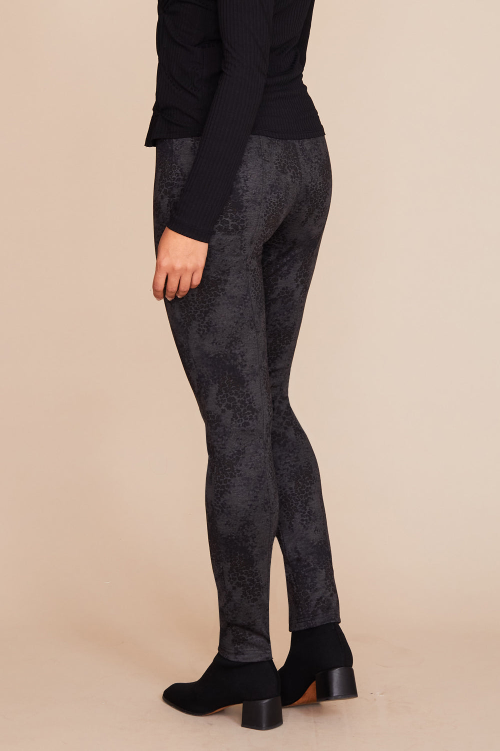 Colby Legging - Printed Knit: FINAL SALE